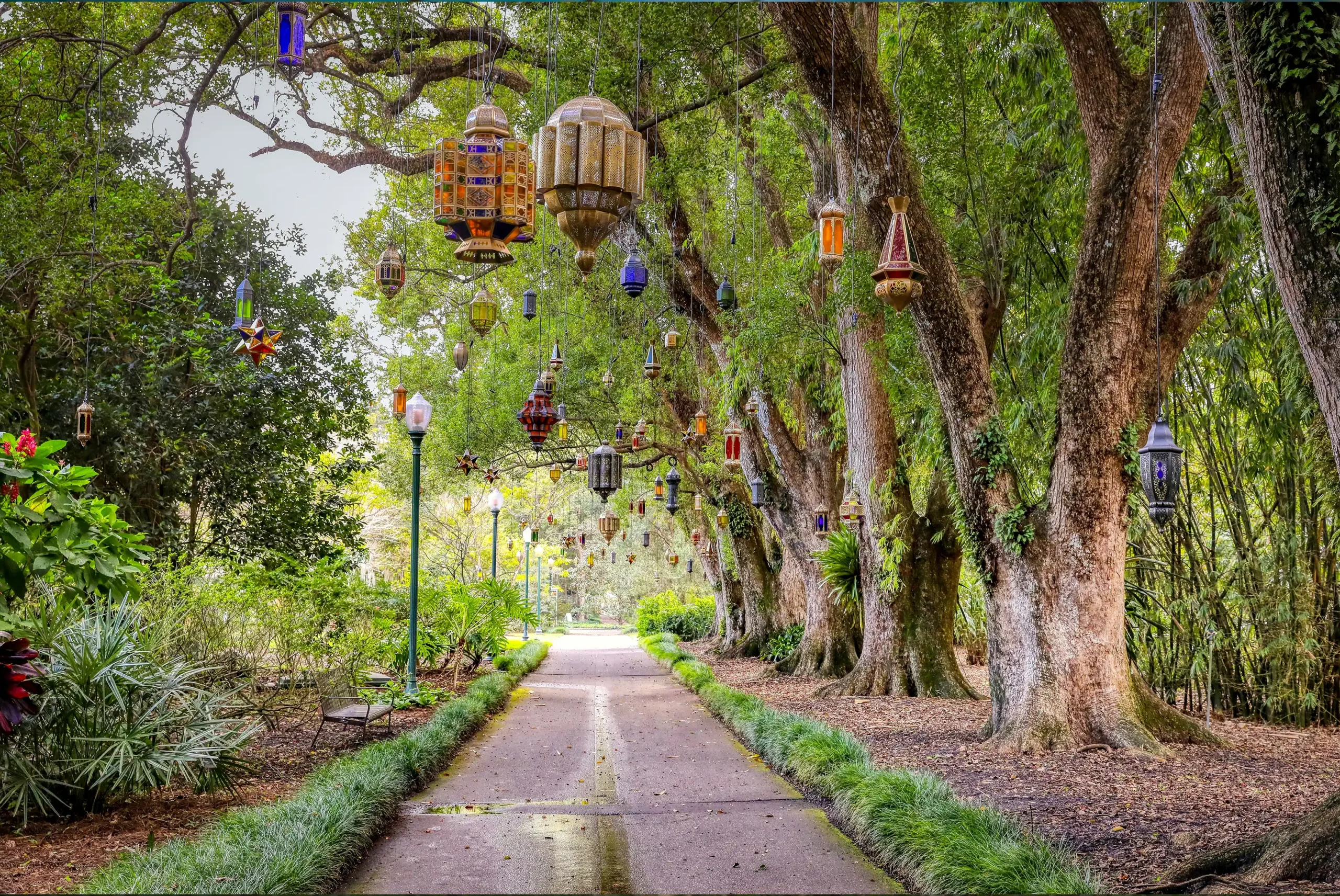 harry p leu gardens lanterns